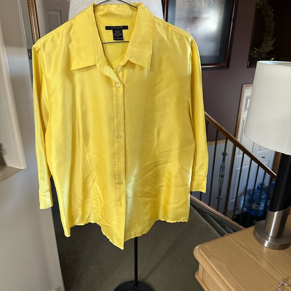 Anne Carson Silk Yellow Blouse